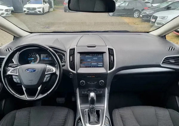 Ford S-Max cena 45900 przebieg: 229000, rok produkcji 2016 z Świdwin małe 301